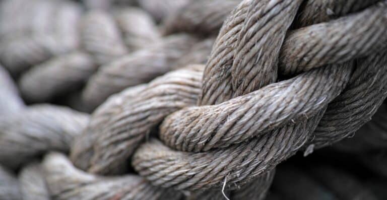 Tangled ropes
